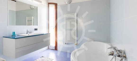 5-Zimmer Haus in Budrio, Italy, Nr. 137969 6