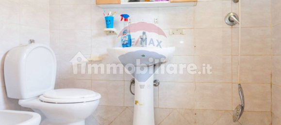 Квартира с 3 спальнями в Катания, Италия № 299410 17