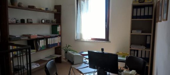 Apartamento de 2 dormitorios en Cerano, Italy No. 253745 3