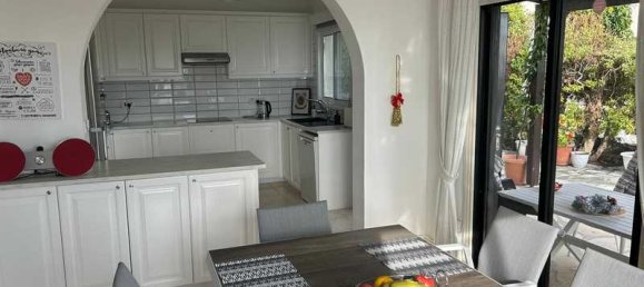 3 bedrooms Villa in Tala, Cyprus No. 20976 11