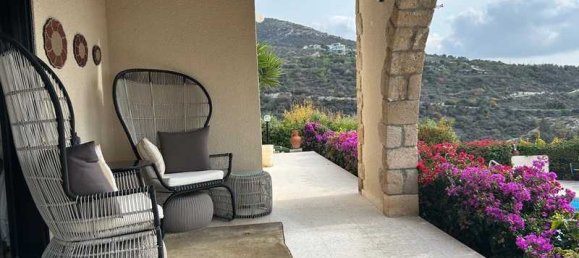 3 bedrooms Villa in Tala, Cyprus No. 20976 14