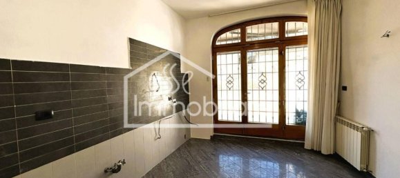 3 bedrooms Apartment in Empoli, Italy No. 215755 7