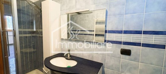 3 bedrooms Apartment in Empoli, Italy No. 215755 8
