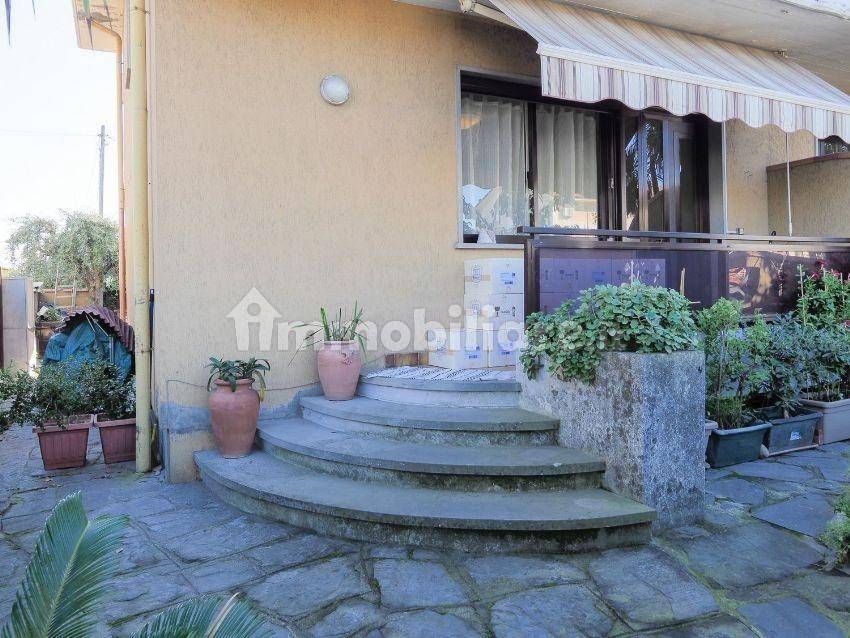 Casa de 3 dormitorios en Massa, Italy No. 78891