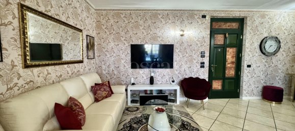 3 rooms Apartment in Pozzolengo, Italy No. 331944 4