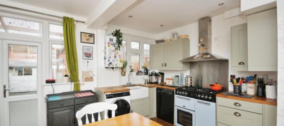 3 bedrooms House in Thornton Heath, United Kingdom No. 11600 6