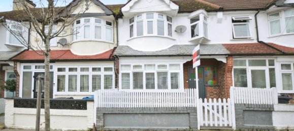 3 bedrooms House in Thornton Heath, United Kingdom No. 11600 17