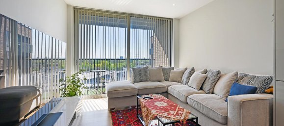 2 bedrooms Apartment in London, United Kingdom No. 9629 2