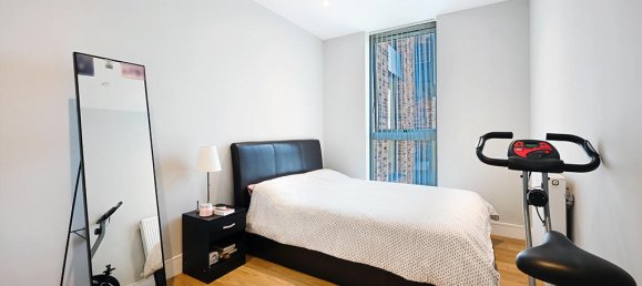 2 bedrooms Apartment in London, United Kingdom No. 9629 9