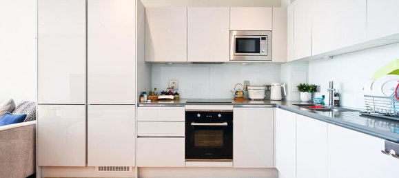 2 bedrooms Apartment in London, United Kingdom No. 9629 4