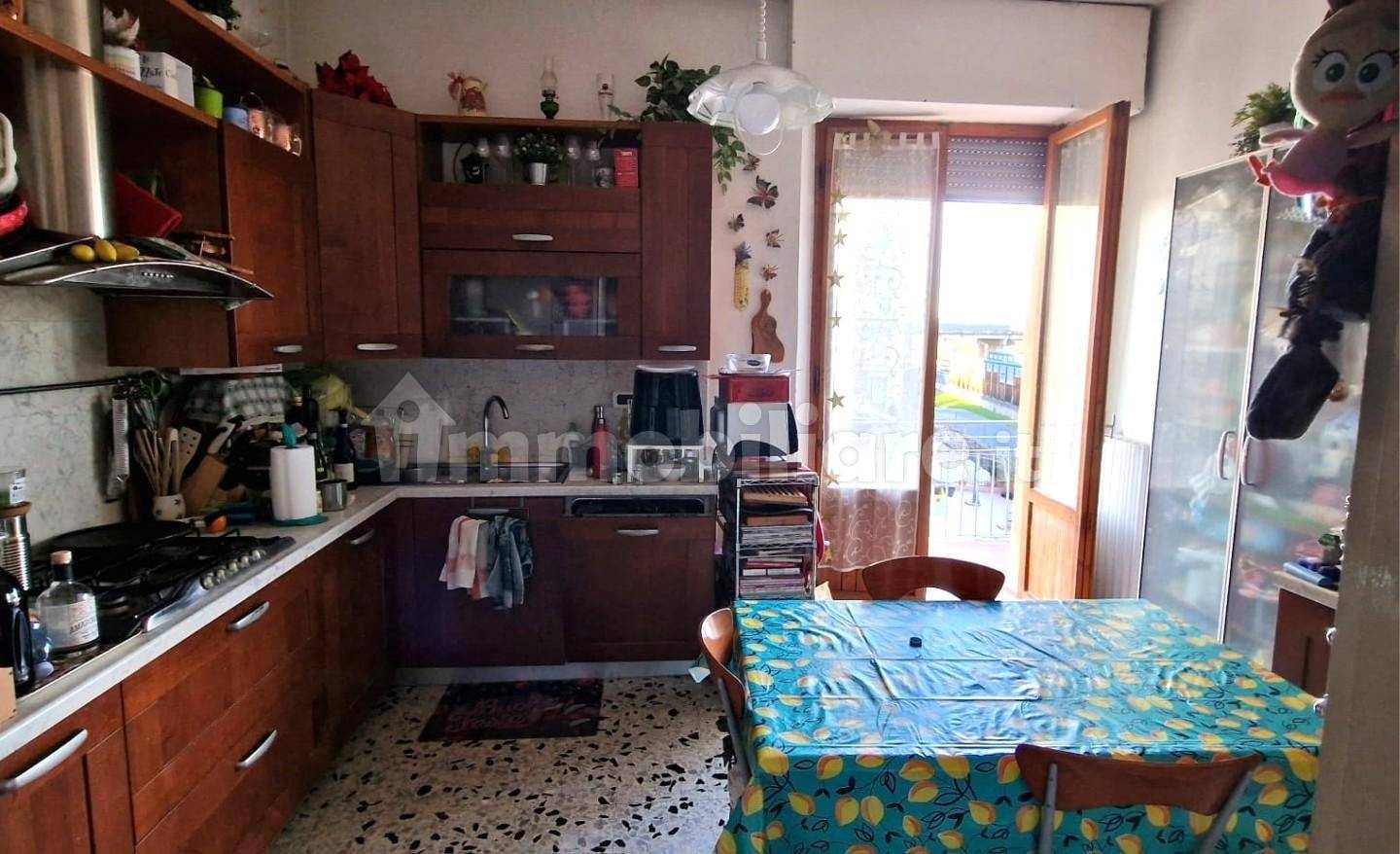 Apartamento T2 em Poggibonsi, Italy N.º 196679