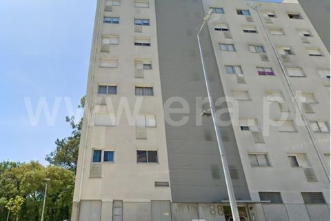 Квартира с 3 спальнями в Вила Нова ди Гая, Португалия № 226012