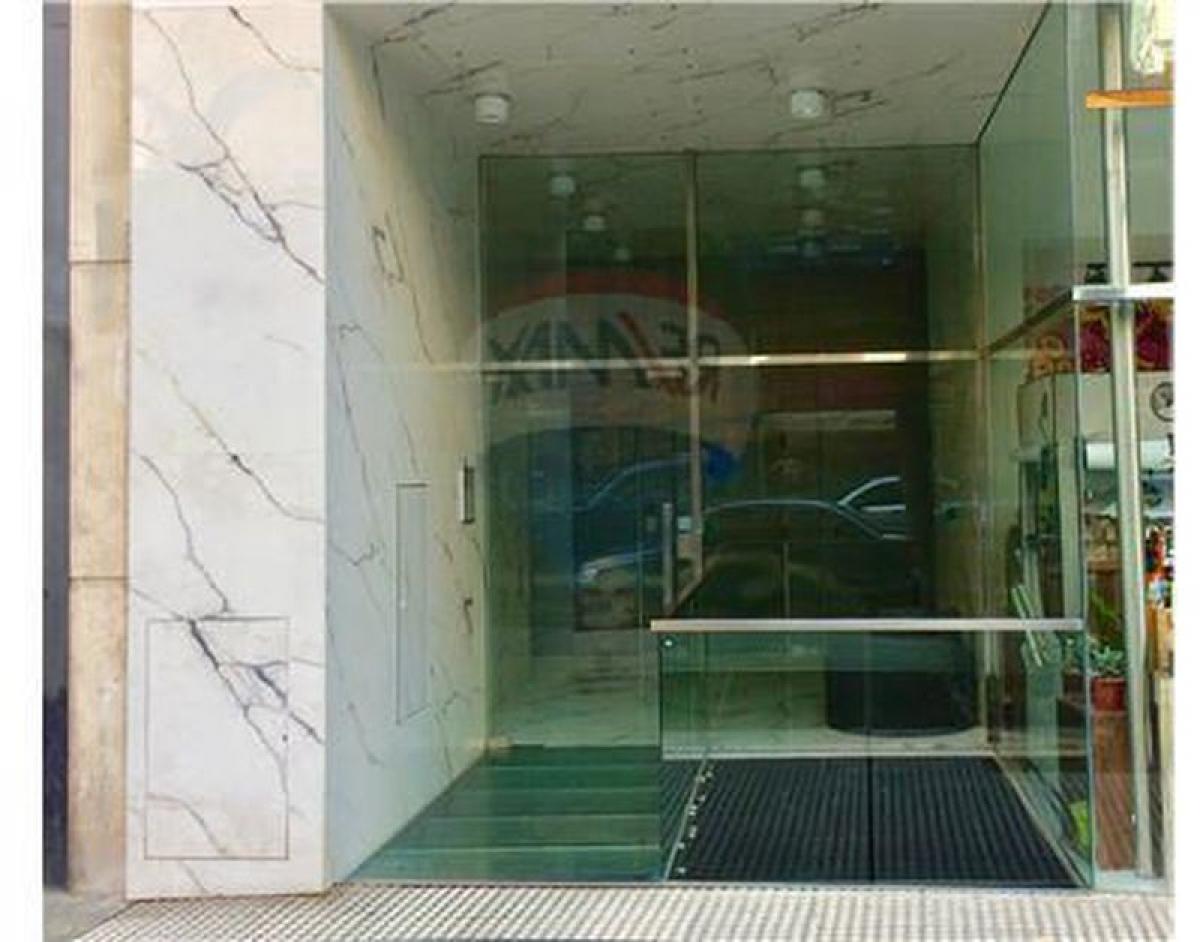 76m² Office in Buenos Aires, Argentina No. 108067