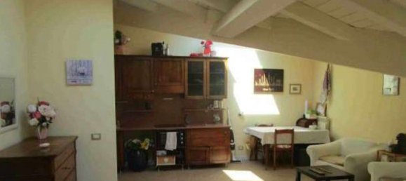 2غرفة شقة في Broni, Italy رقم 182274 5