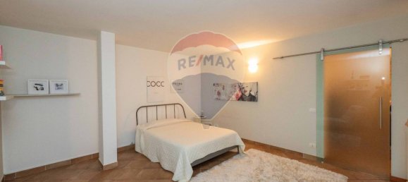 2 Schlafzimmer Wohnung in Seriate, Italy, Nr. 301934 20