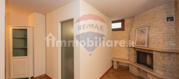 2 Schlafzimmer Wohnung in Seriate, Italy, Nr. 301934 22