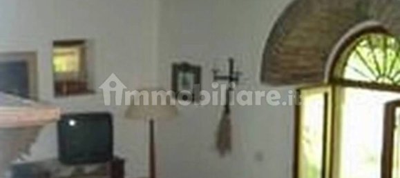 Дом с 8 спальнями в Кортона, Италия № 55652 16