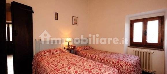 Дом с 8 спальнями в Кортона, Италия № 55652 14