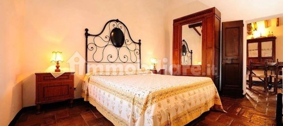 Дом с 8 спальнями в Кортона, Италия № 55652 7