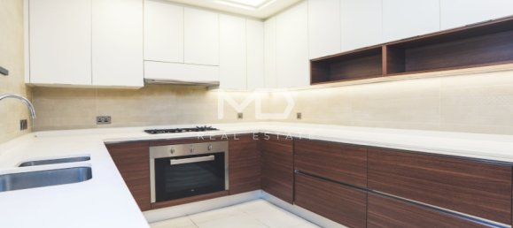 4 bedrooms Villa in Yas Island, UAE No. 47649 11