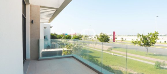 4 bedrooms Villa in Yas Island, UAE No. 47649 40