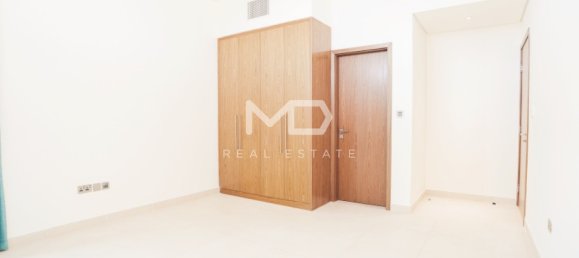 4 bedrooms Villa in Yas Island, UAE No. 47649 25