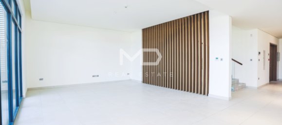 4 bedrooms Villa in Yas Island, UAE No. 47649 7