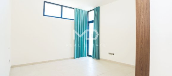 4 bedrooms Villa in Yas Island, UAE No. 47649 28