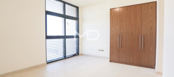 4 bedrooms Villa in Yas Island, UAE No. 47649 23