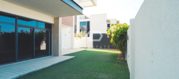 4 bedrooms Villa in Yas Island, UAE No. 47649 41
