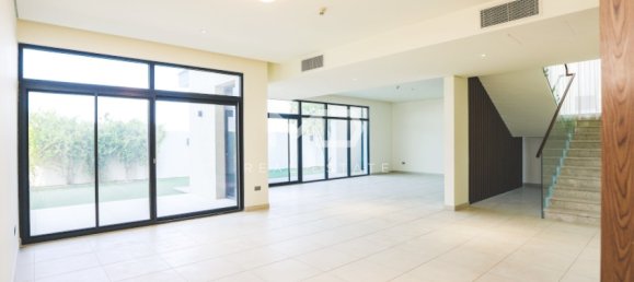 4 bedrooms Villa in Yas Island, UAE No. 47649 10