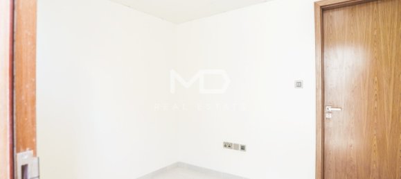 4 bedrooms Villa in Yas Island, UAE No. 47649 13