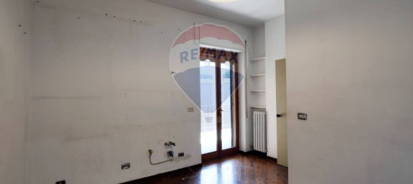 3 Schlafzimmer Wohnung in Bari, Italy, Nr. 43356 14
