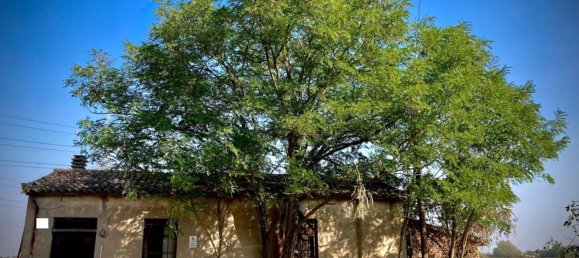 3 rooms House in Ravenna, Italy No. 290632 2