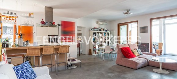 2 bedrooms Apartment in Rome, Italy No. 130002 3