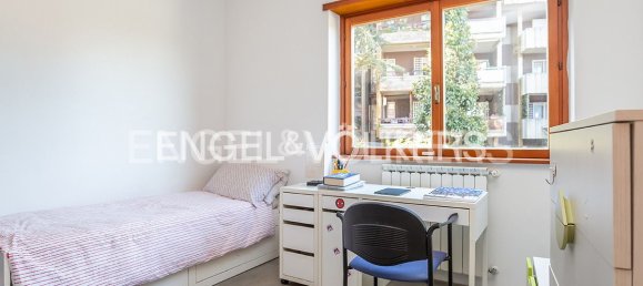 2 bedrooms Apartment in Rome, Italy No. 130002 8