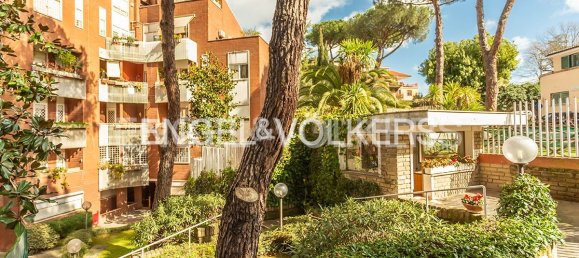 2 bedrooms Apartment in Rome, Italy No. 130002 13