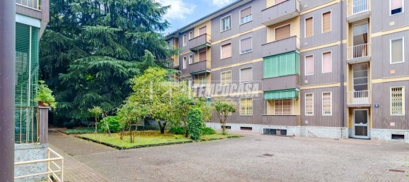 2 rooms Apartment in Milan, Italy No. 274441 13