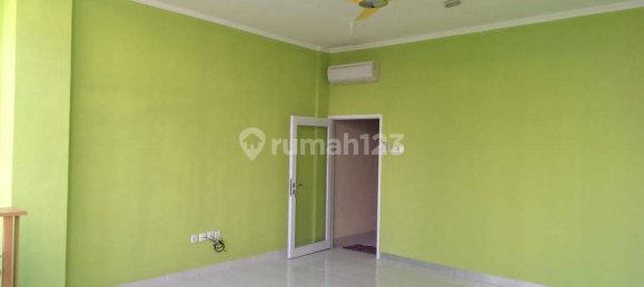 270m² Shop in Tangerang City, Indonesia No. 1429 17