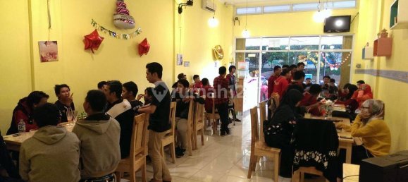 270m² Shop in Tangerang City, Indonesia No. 1429 10