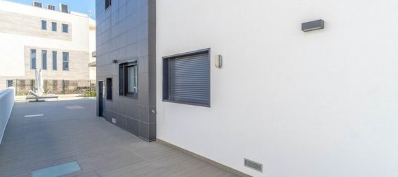 3 Schlafzimmer Villa in Alicante, Spain, Nr. 184721 31