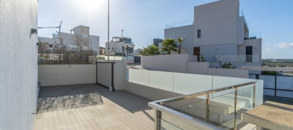 3 Schlafzimmer Villa in Alicante, Spain, Nr. 184721 26