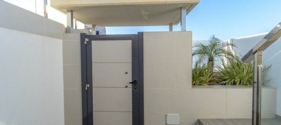 3 Schlafzimmer Villa in Alicante, Spain, Nr. 184721 25