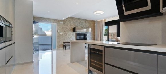 3 Schlafzimmer Villa in Alicante, Spain, Nr. 184721 9