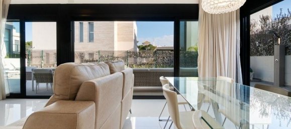 3 Schlafzimmer Villa in Alicante, Spain, Nr. 184721 8