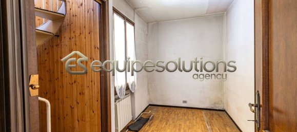 5-Zimmer Haus in Alzano Lombardo, Italy, Nr. 263040 14