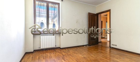 5-Zimmer Haus in Alzano Lombardo, Italy, Nr. 263040 10