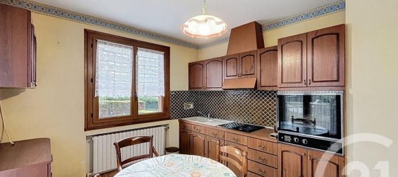 4 bedrooms Townhouse in Monistrol-sur-Loire, France No. 317580 3