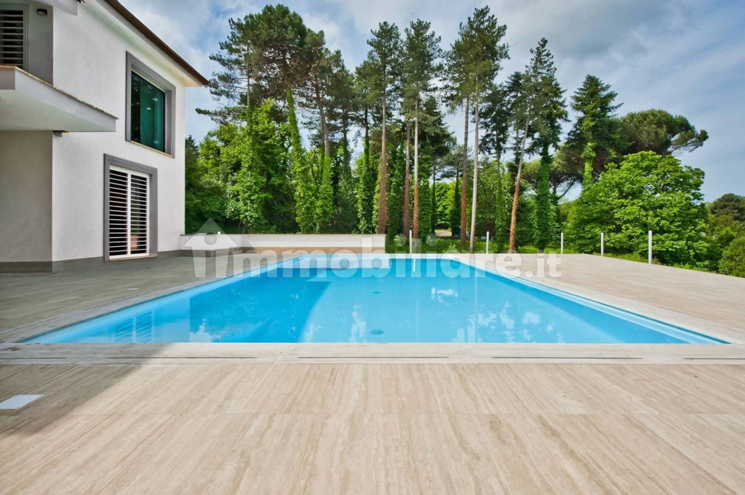 Villa de 5 dormitorios en Rocca di Papa, Italy No. 155088