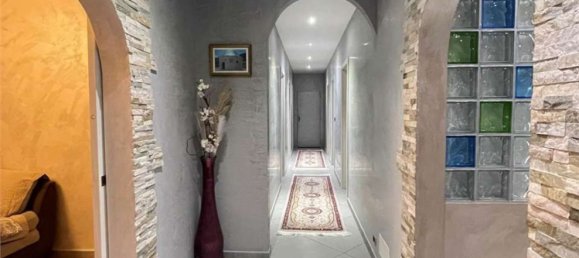 7غرفة شقة في Turin, Italy رقم 206292 10